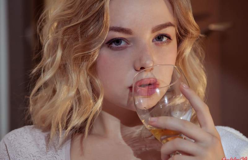 Няша с большенный грудью