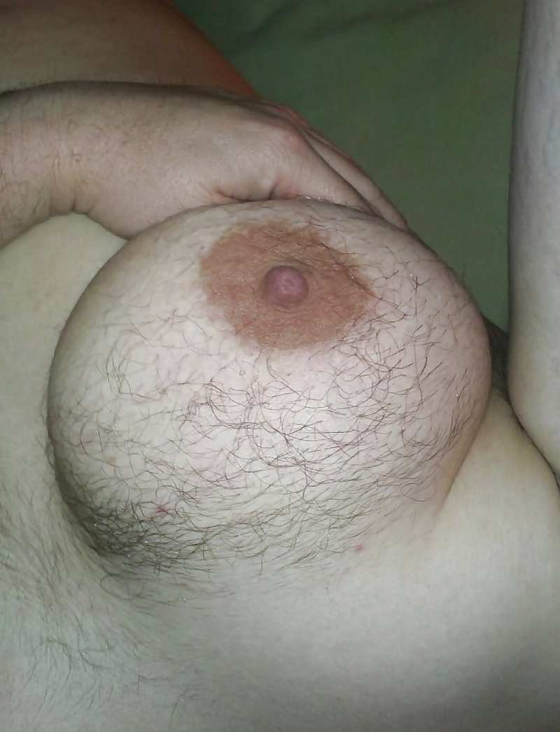 Волосатые женские сиськи ( 79 фото )