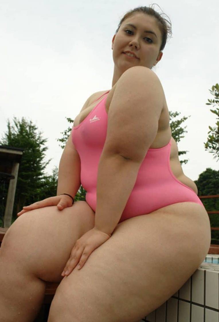 Молодые жопастые девушки