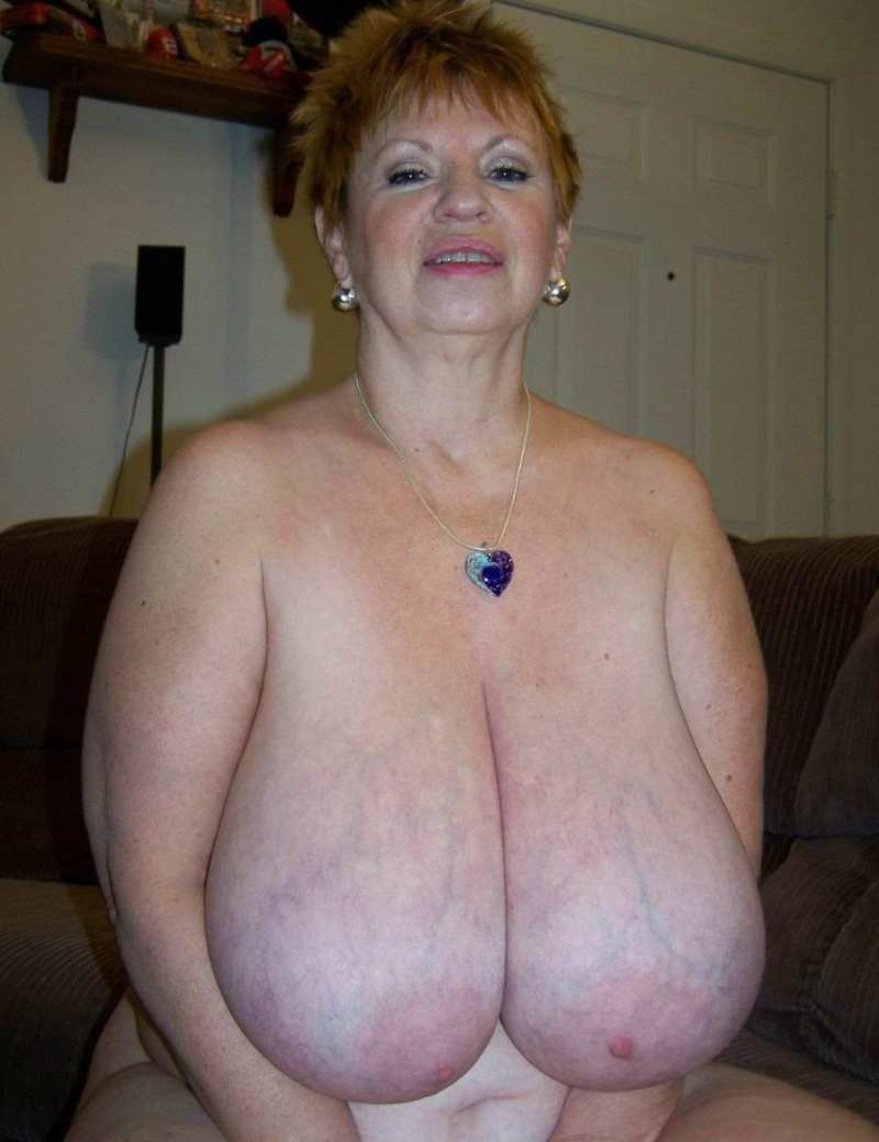 Красивые голые пожилые женщины
