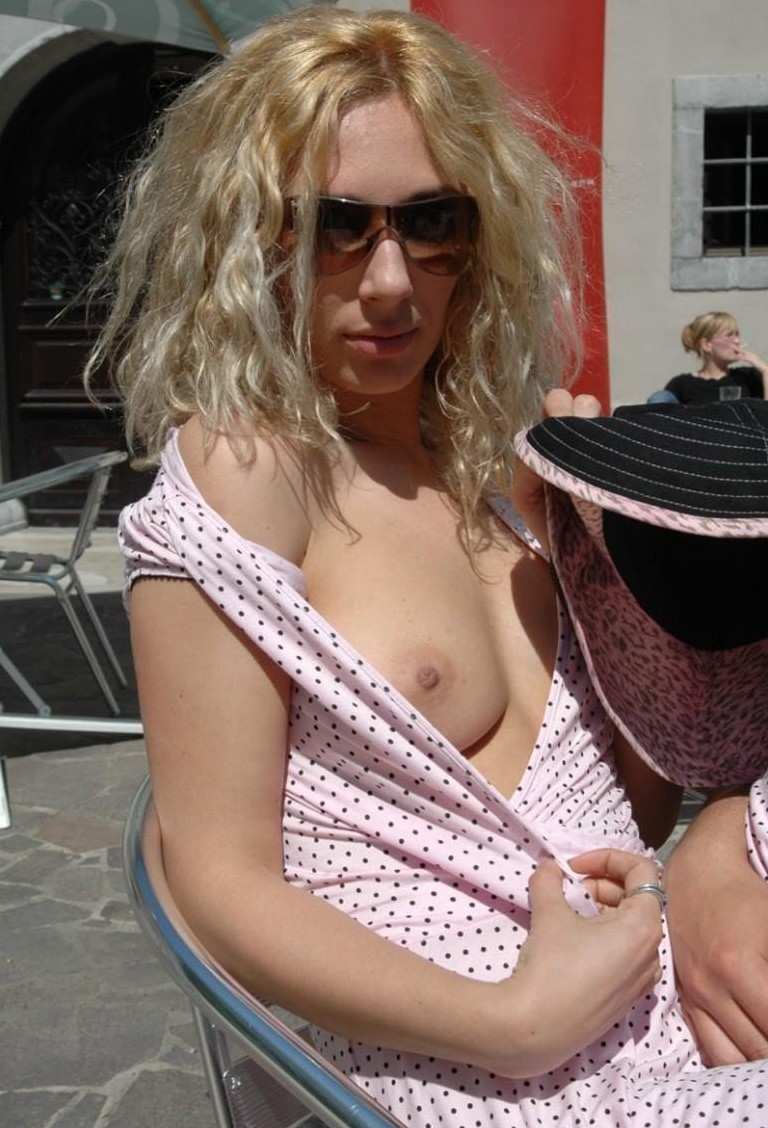 Без Нижнего белья случайные снимки